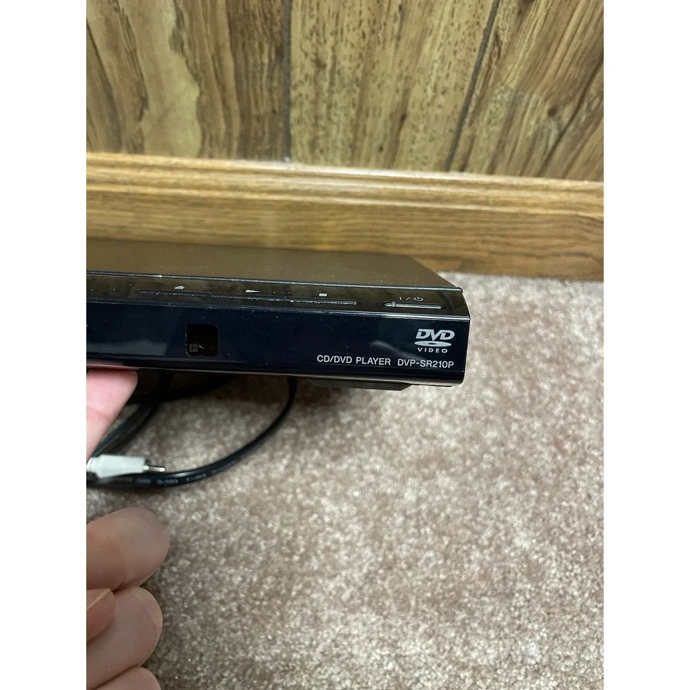 Sony DVP-SR210P DVD Player Progressive Scan & Multi-Format Media Playback Remote
